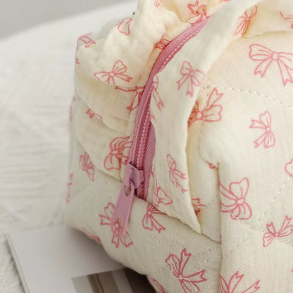 Cute Lace Bow Women'S Makeup Bag Large Capacity Travel Cosmetics Storage Pouch Large Capacity Square Zipper Quilting Bag